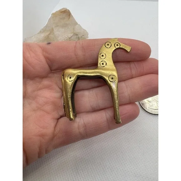 Vintage Gold Tone Horse Brooch Sculptural Mid Century Modern Style Animal Figure - Picture 3 of 8